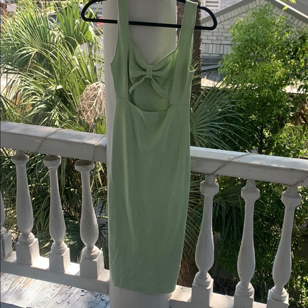 Ribbed Cutout Bodycon Midi Pink Lily Dress